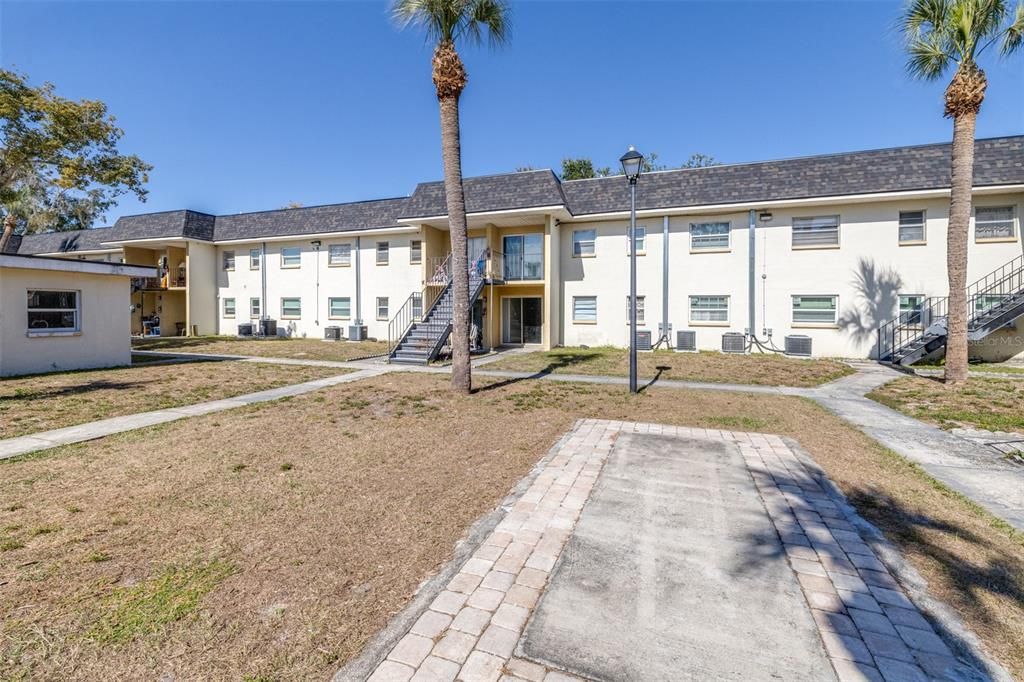 En Venta: $139,999 (2 camas, 1 baños, 832 Pies cuadrados)