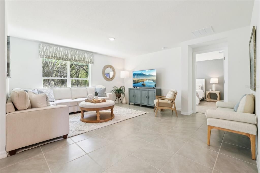 En Venta: $319,990 (4 camas, 2 baños, 1774 Pies cuadrados)