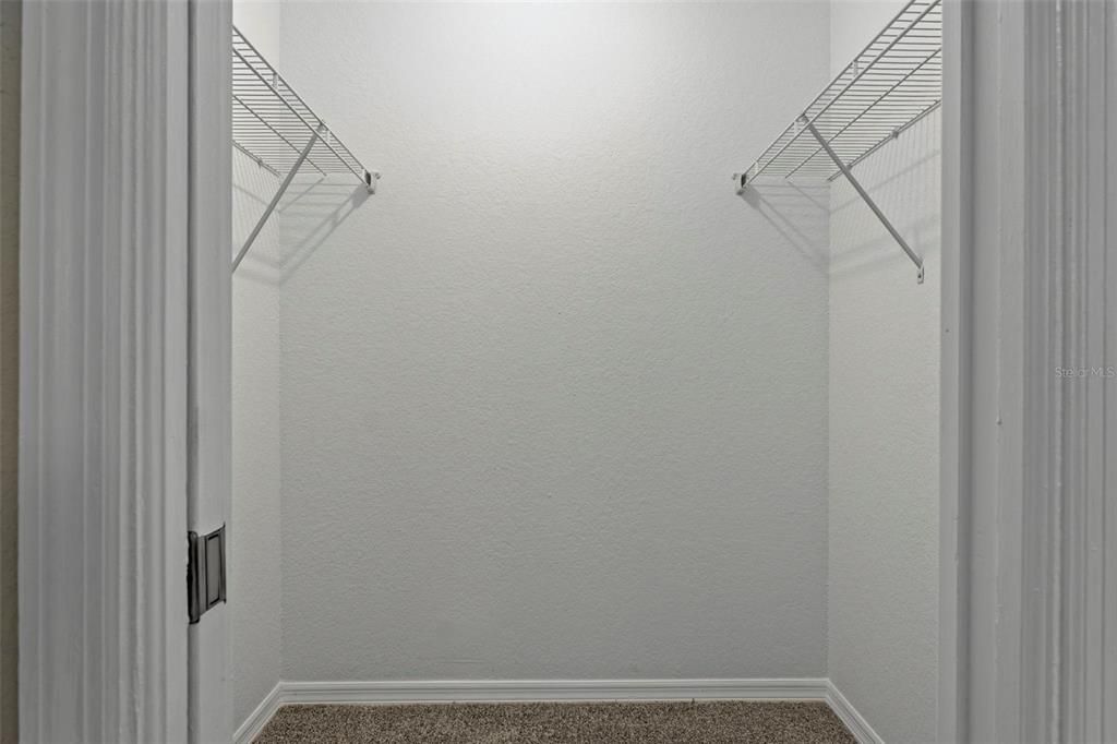 待售: $208,000 (3 贝兹, 2 浴室, 1147 平方英尺)