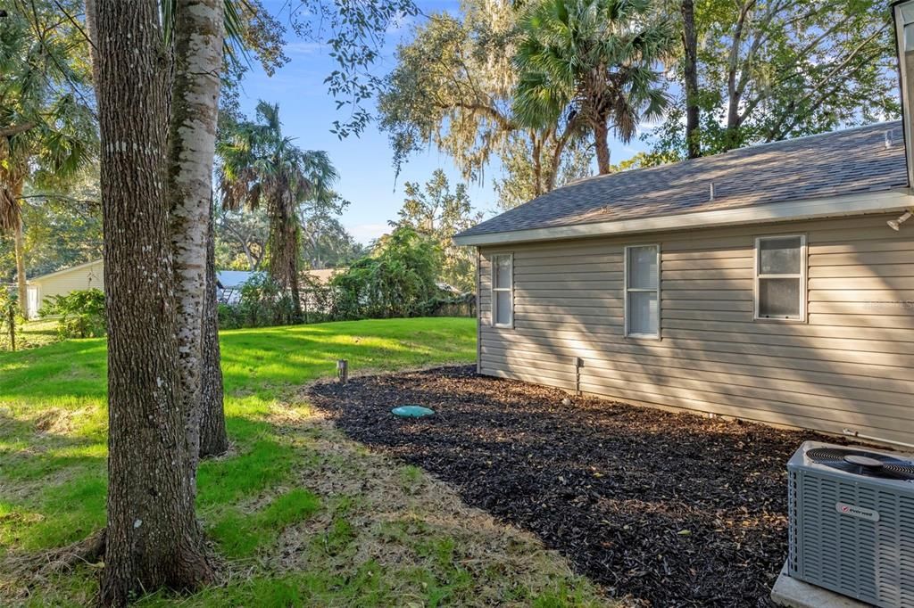 待售: $208,000 (3 贝兹, 2 浴室, 1147 平方英尺)