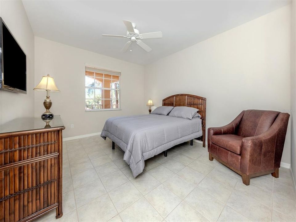 En Venta: $280,000 (3 camas, 2 baños, 1524 Pies cuadrados)