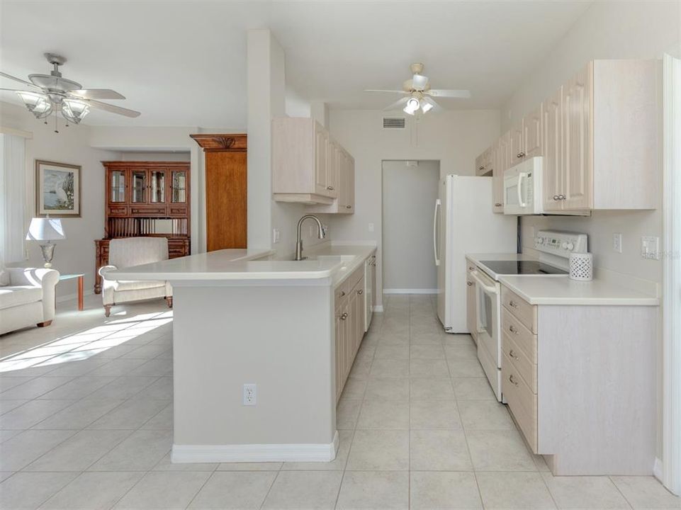 En Venta: $280,000 (3 camas, 2 baños, 1524 Pies cuadrados)