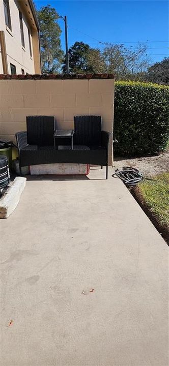 На продажу: $134,500 (2 спален, 1 ванн, 925 Квадратных фут)