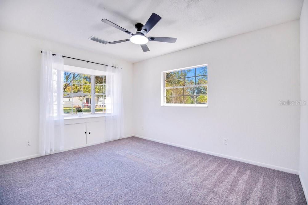 Active With Contract: $369,900 (3 beds, 2 baths, 2197 Square Feet)