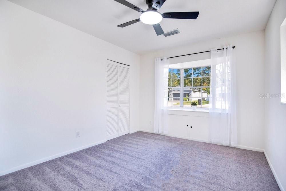 Active With Contract: $369,900 (3 beds, 2 baths, 2197 Square Feet)