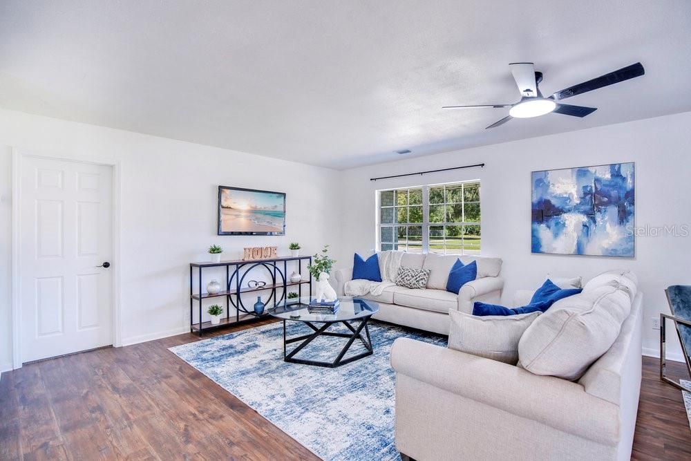 Active With Contract: $369,900 (3 beds, 2 baths, 2197 Square Feet)