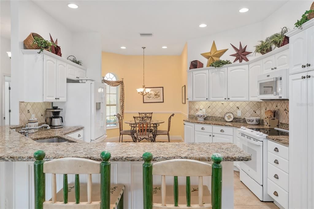 На продажу: $489,000 (3 спален, 2 ванн, 1876 Квадратных фут)