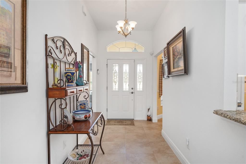 На продажу: $489,000 (3 спален, 2 ванн, 1876 Квадратных фут)