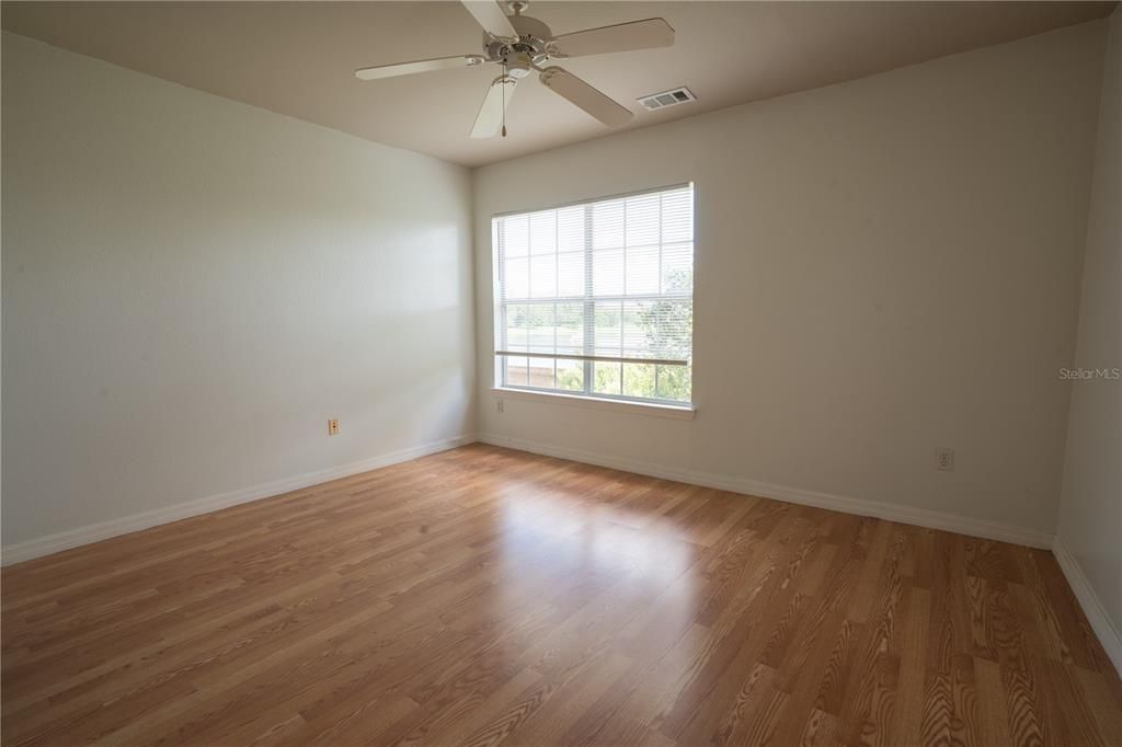 For Rent: $1,900 (2 beds, 2 baths, 1255 Square Feet)