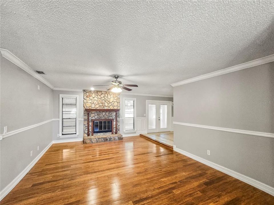 En Renta: $1,810 (3 camas, 2 baños, 1359 Pies cuadrados)