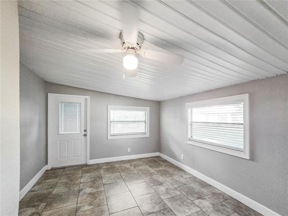 En Renta: $1,810 (3 camas, 2 baños, 1359 Pies cuadrados)