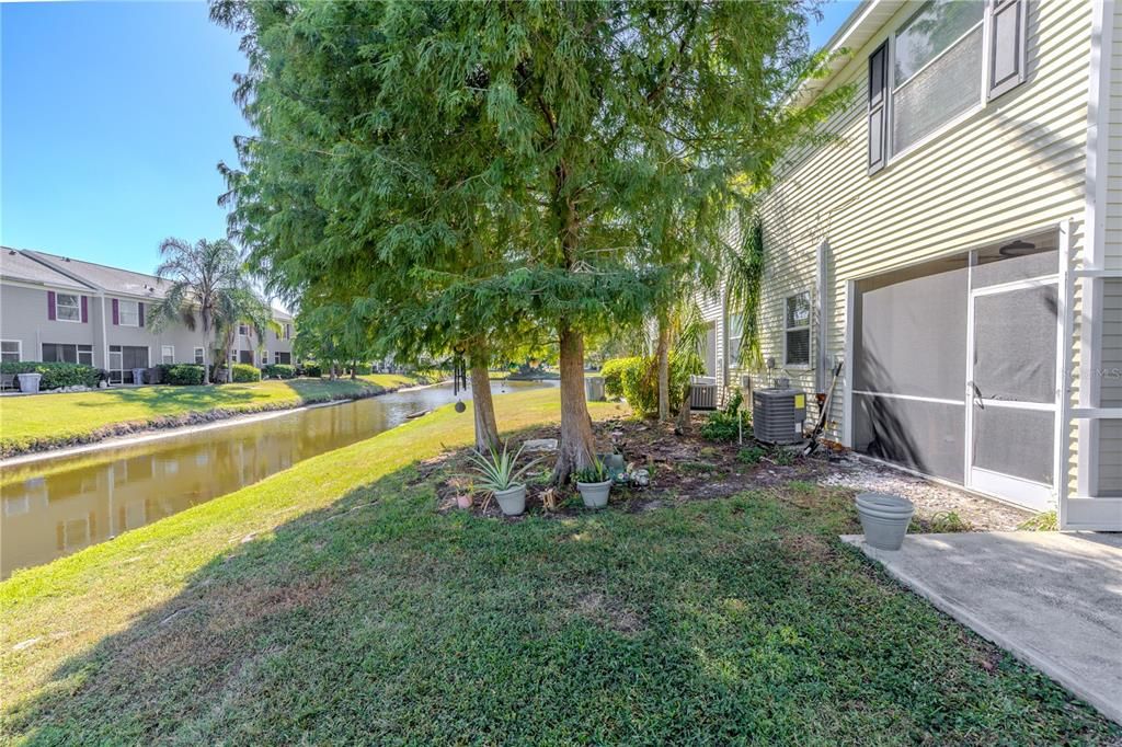 For Sale: $240,000 (2 beds, 1 baths, 1146 Square Feet)