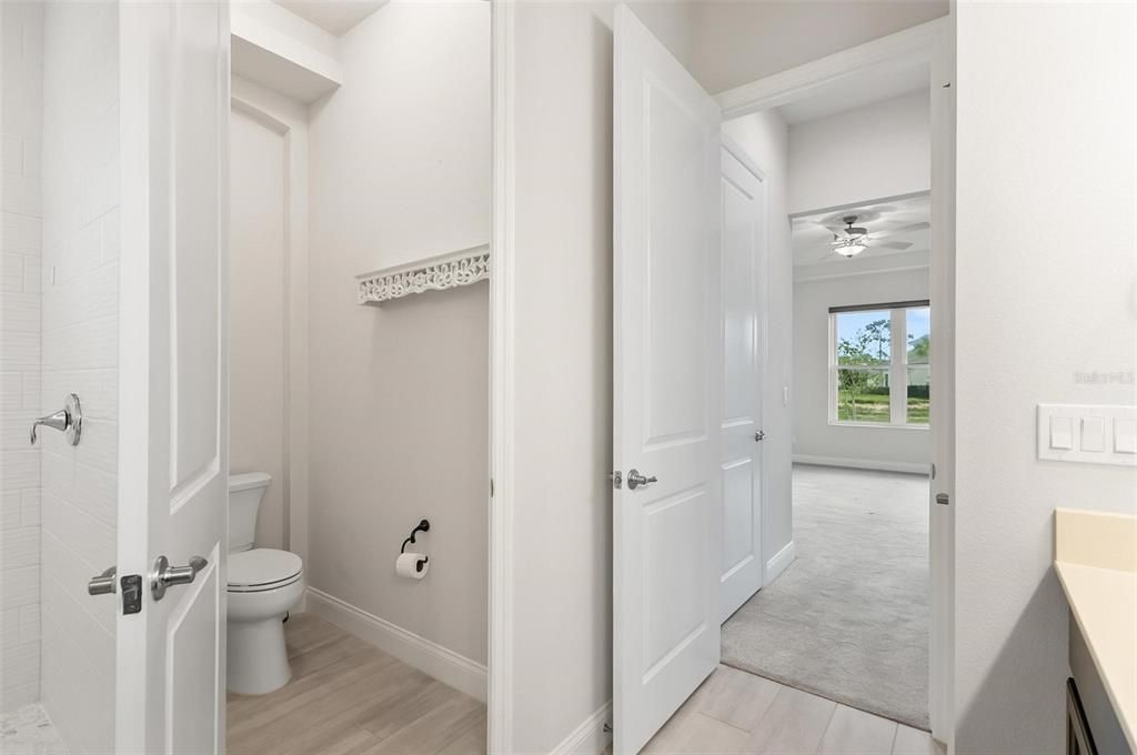 В аренду: $3,600 (3 спален, 3 ванн, 1845 Квадратных фут)