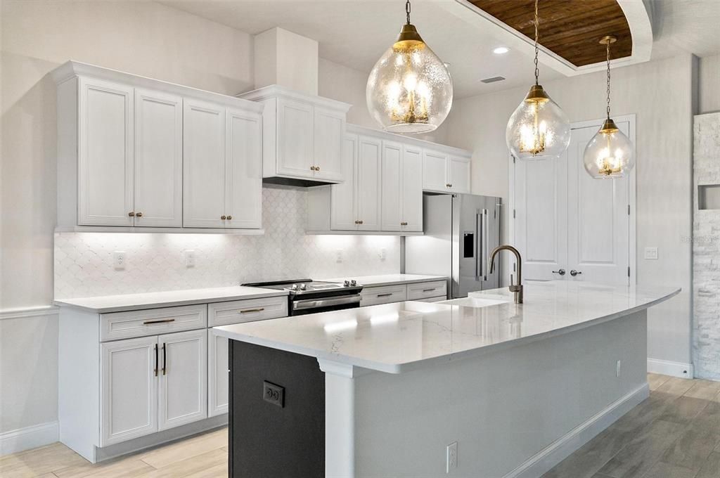 В аренду: $3,600 (3 спален, 3 ванн, 1845 Квадратных фут)