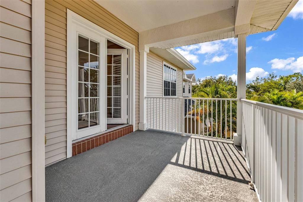 For Sale: $1,100,000 (5 beds, 4 baths, 5761 Square Feet)