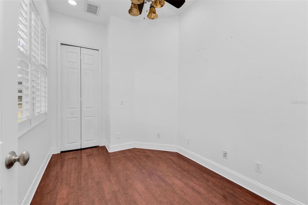 For Sale: $1,100,000 (5 beds, 4 baths, 5761 Square Feet)