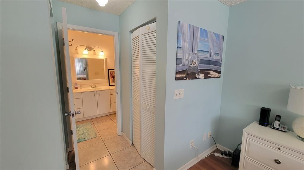 待售: $140,000 (2 贝兹, 2 浴室, 1151 平方英尺)