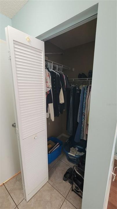 待售: $140,000 (2 贝兹, 2 浴室, 1151 平方英尺)