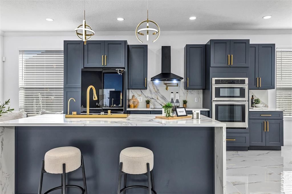 Activo con contrato: $519,000 (3 camas, 2 baños, 1762 Pies cuadrados)