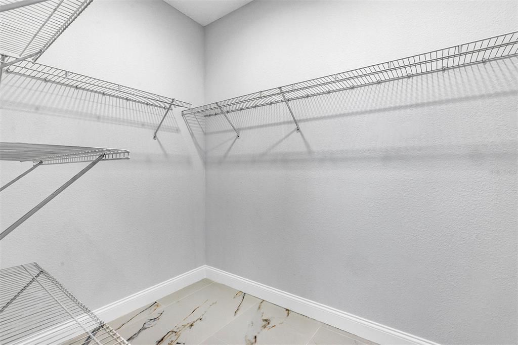 Activo con contrato: $519,000 (3 camas, 2 baños, 1762 Pies cuadrados)