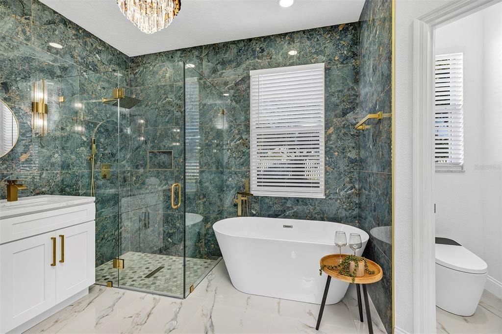 Activo con contrato: $519,000 (3 camas, 2 baños, 1762 Pies cuadrados)