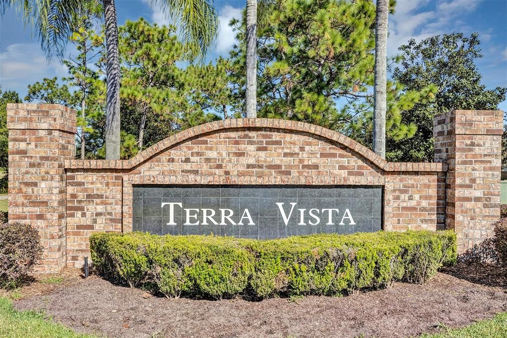 Activo con contrato: $519,000 (3 camas, 2 baños, 1762 Pies cuadrados)