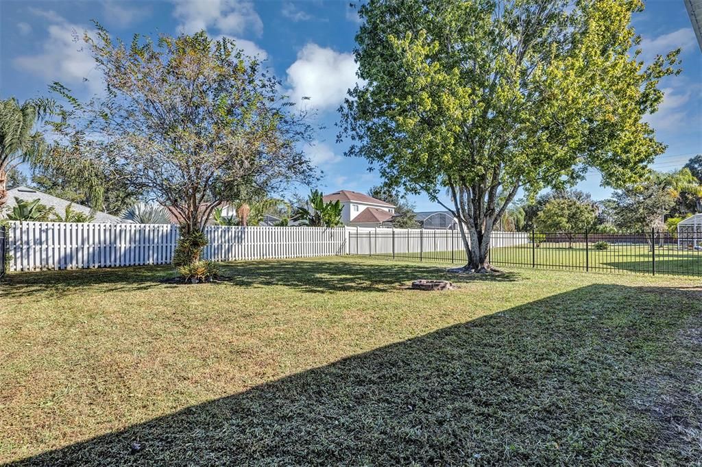 Activo con contrato: $519,000 (3 camas, 2 baños, 1762 Pies cuadrados)