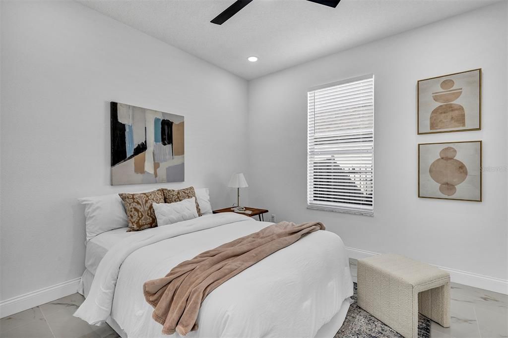 Activo con contrato: $519,000 (3 camas, 2 baños, 1762 Pies cuadrados)