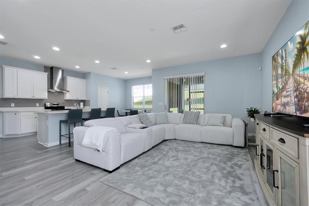 На продажу: $659,000 (5 спален, 3 ванн, 3095 Квадратных фут)