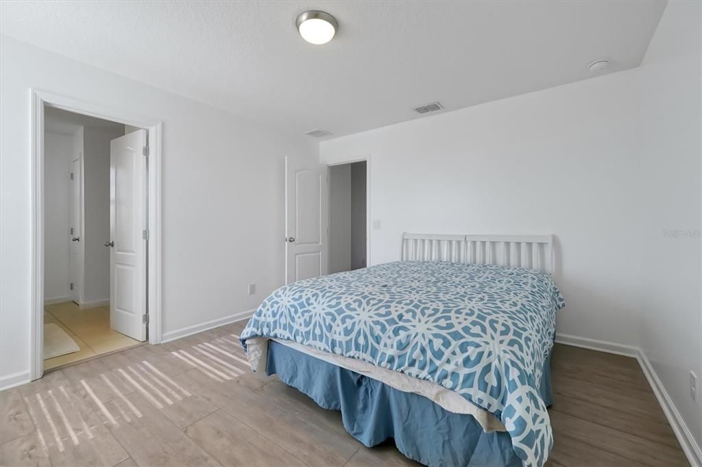 На продажу: $659,000 (5 спален, 3 ванн, 3095 Квадратных фут)