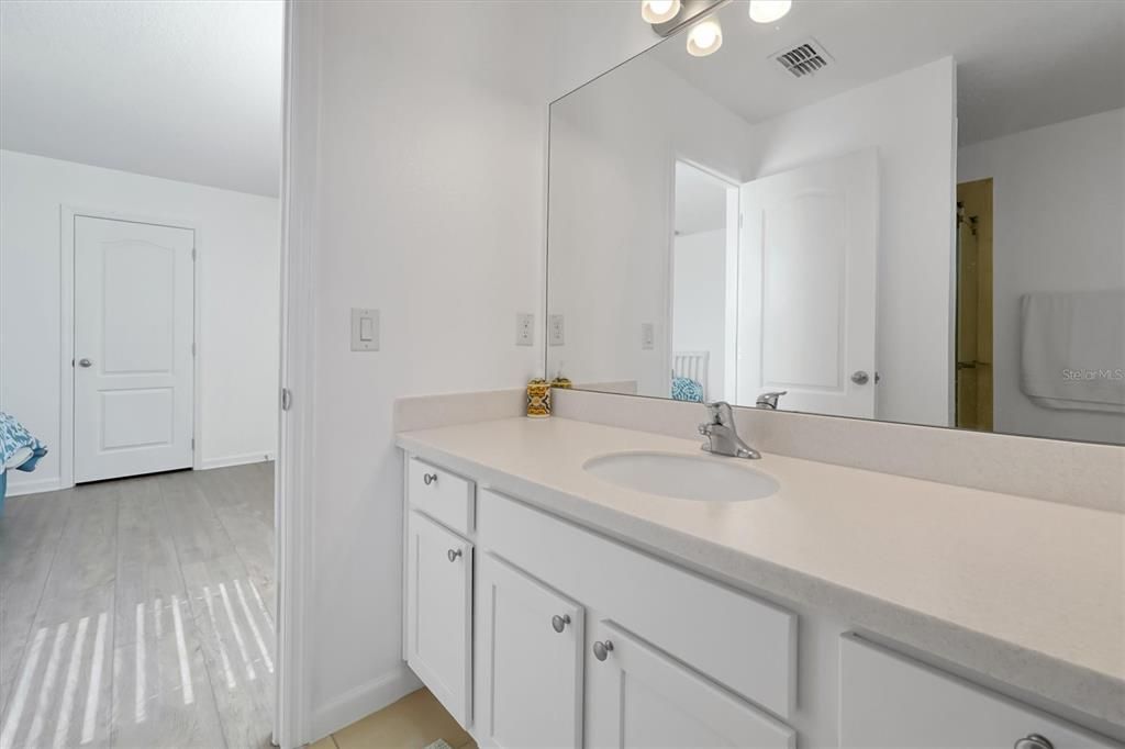 На продажу: $659,000 (5 спален, 3 ванн, 3095 Квадратных фут)