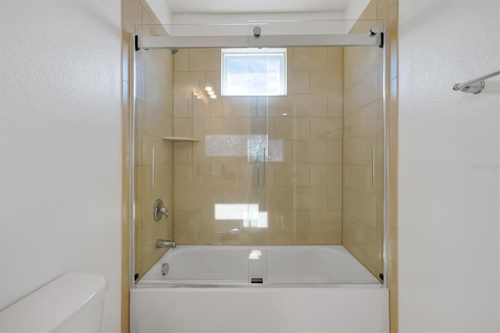 На продажу: $659,000 (5 спален, 3 ванн, 3095 Квадратных фут)