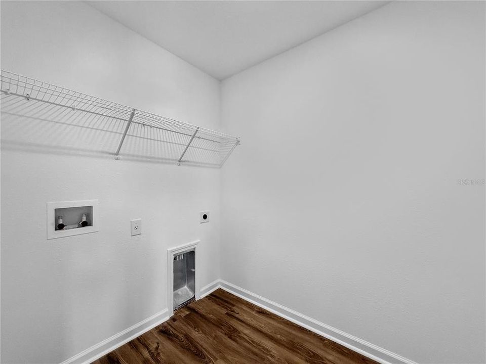 For Rent: $1,815 (3 beds, 2 baths, 1290 Square Feet)