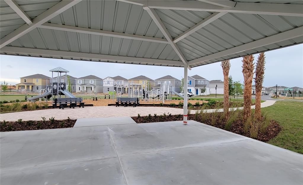 Active With Contract: $2,350 (3 beds, 2 baths, 1782 Square Feet)