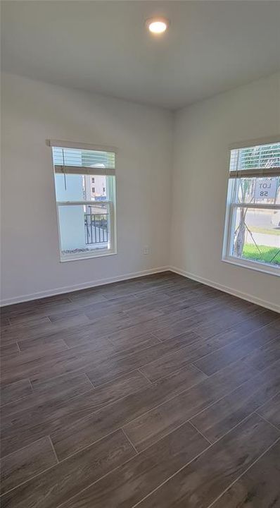Active With Contract: $2,350 (3 beds, 2 baths, 1782 Square Feet)