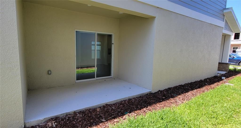 Active With Contract: $2,350 (3 beds, 2 baths, 1782 Square Feet)