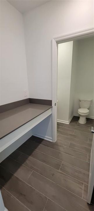 Active With Contract: $2,350 (3 beds, 2 baths, 1782 Square Feet)