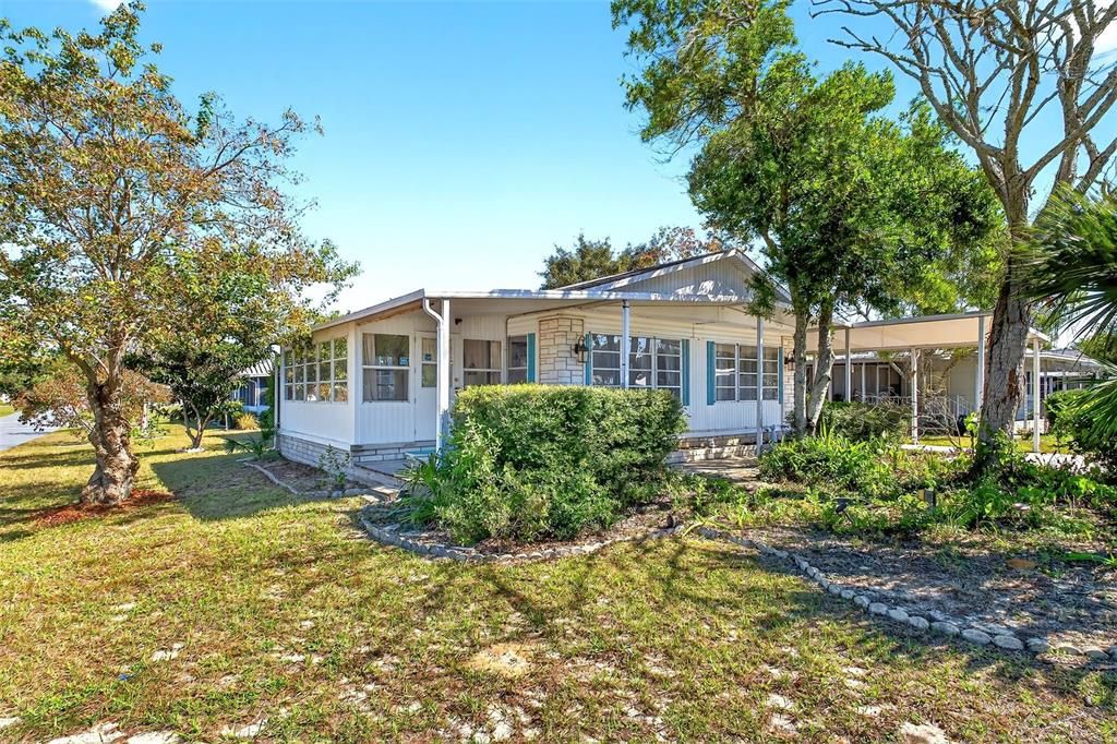 For Sale: $110,000 (2 beds, 2 baths, 1440 Square Feet)