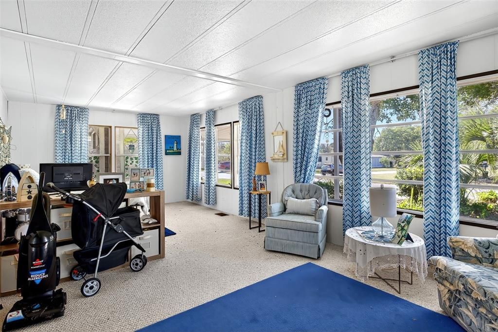 For Sale: $110,000 (2 beds, 2 baths, 1440 Square Feet)