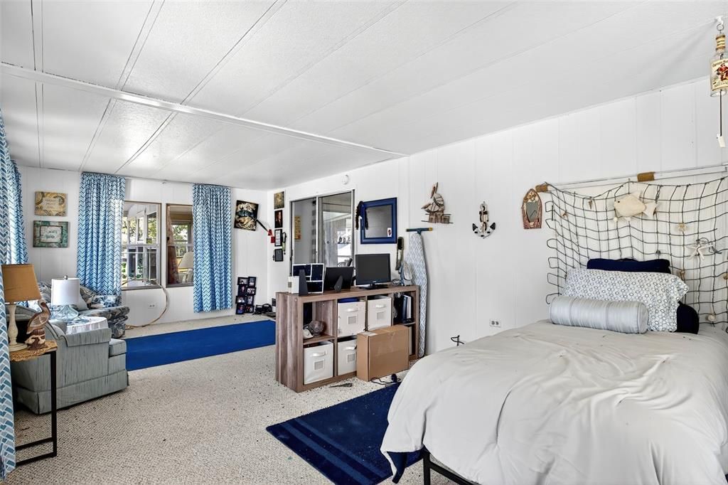 For Sale: $110,000 (2 beds, 2 baths, 1440 Square Feet)