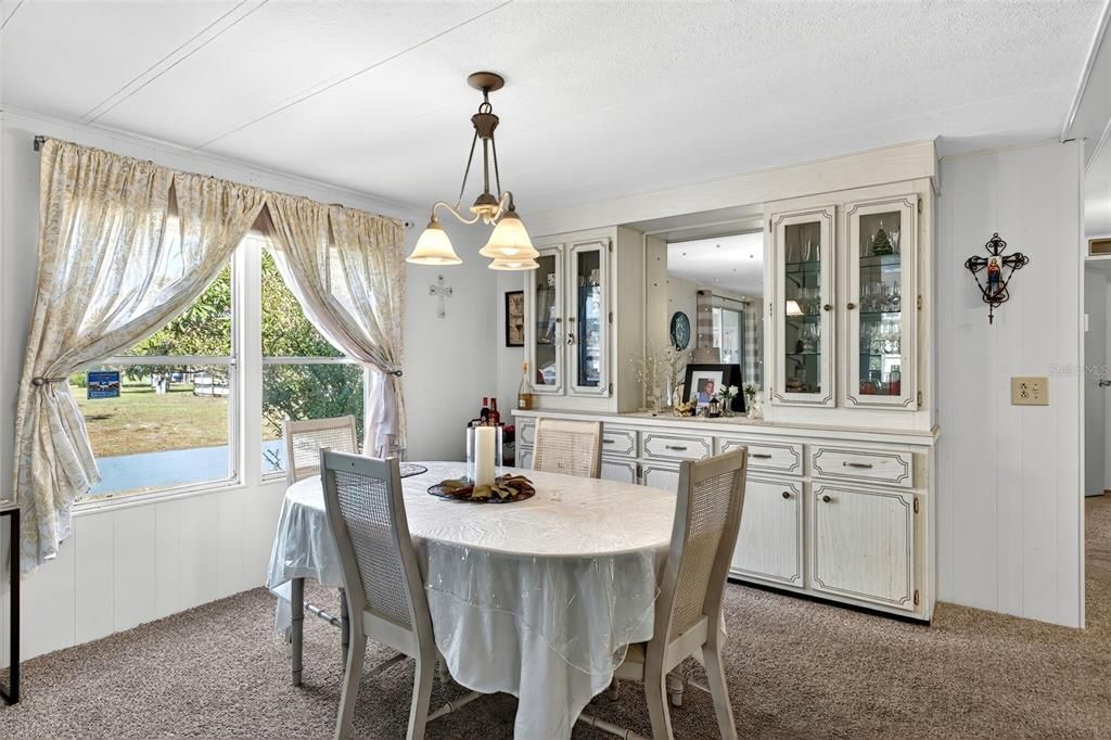 For Sale: $110,000 (2 beds, 2 baths, 1440 Square Feet)