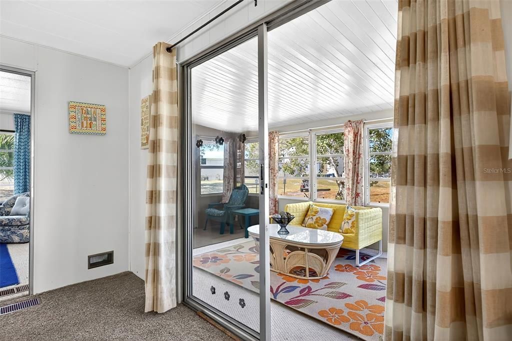 For Sale: $110,000 (2 beds, 2 baths, 1440 Square Feet)