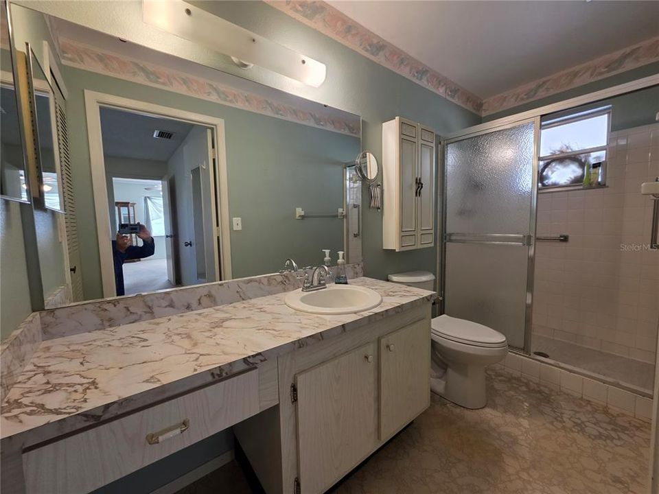 Под контрактом: $109,900 (2 спален, 2 ванн, 1125 Квадратных фут)