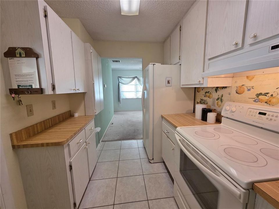 Под контрактом: $109,900 (2 спален, 2 ванн, 1125 Квадратных фут)