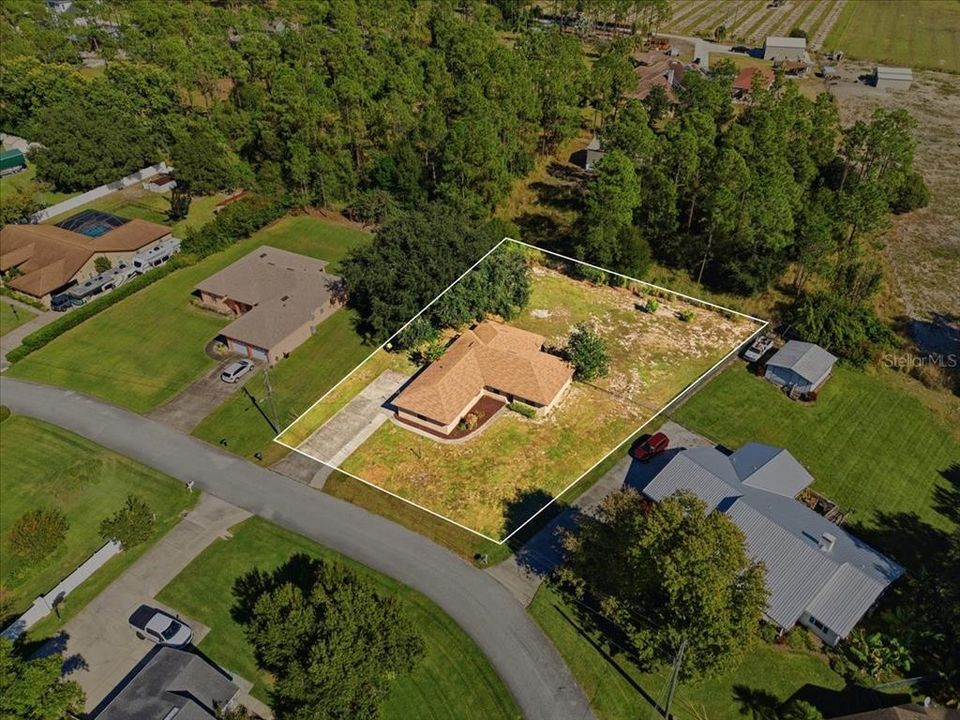 На продажу: $384,999 (3 спален, 2 ванн, 2077 Квадратных фут)