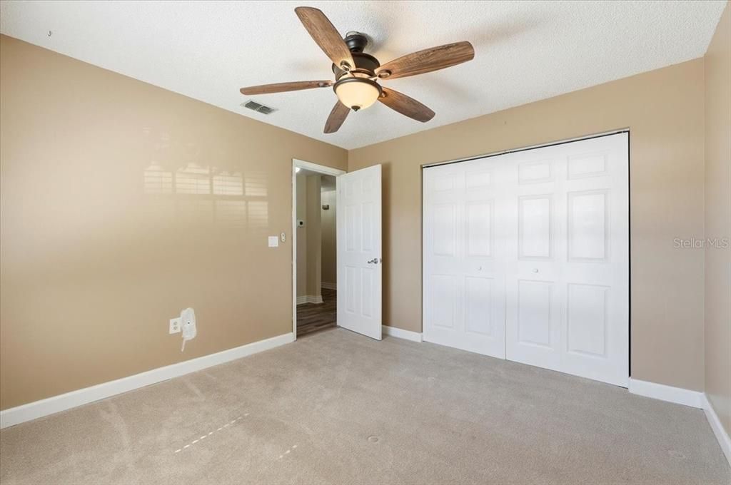 На продажу: $384,999 (3 спален, 2 ванн, 2077 Квадратных фут)