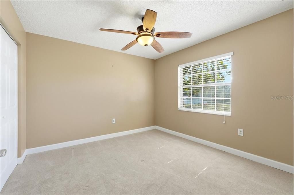 На продажу: $384,999 (3 спален, 2 ванн, 2077 Квадратных фут)