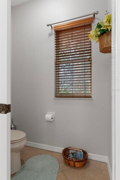 Под контрактом: $550,000 (3 спален, 3 ванн, 2596 Квадратных фут)