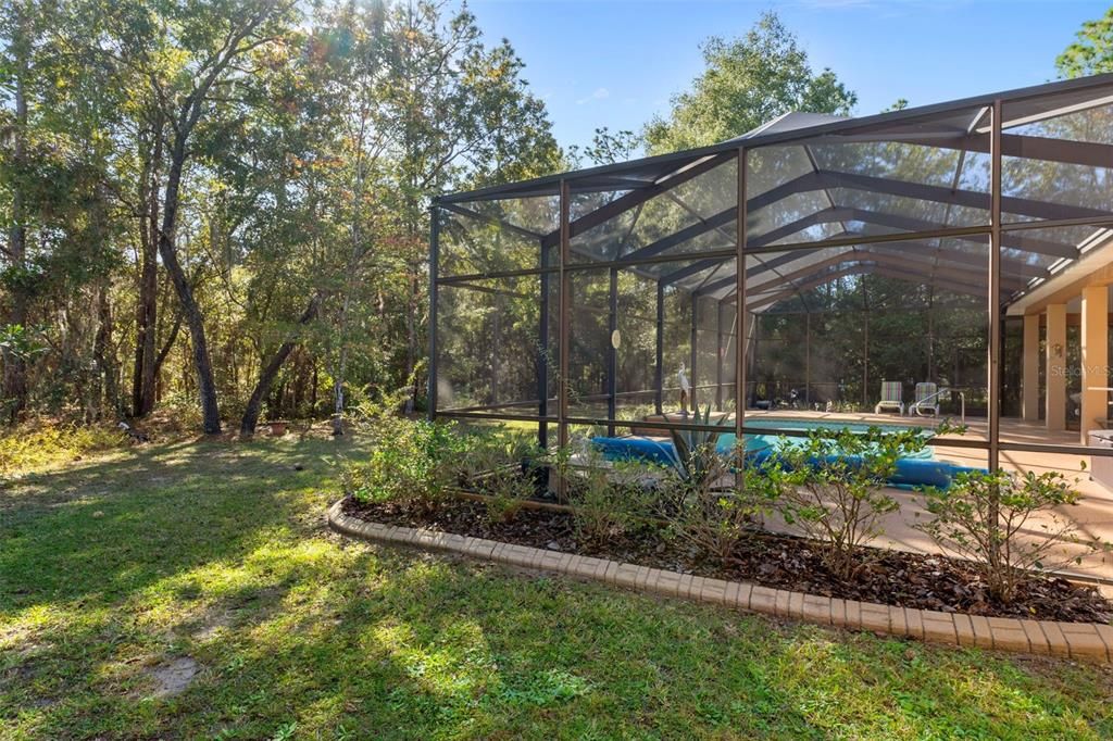 Под контрактом: $550,000 (3 спален, 3 ванн, 2596 Квадратных фут)