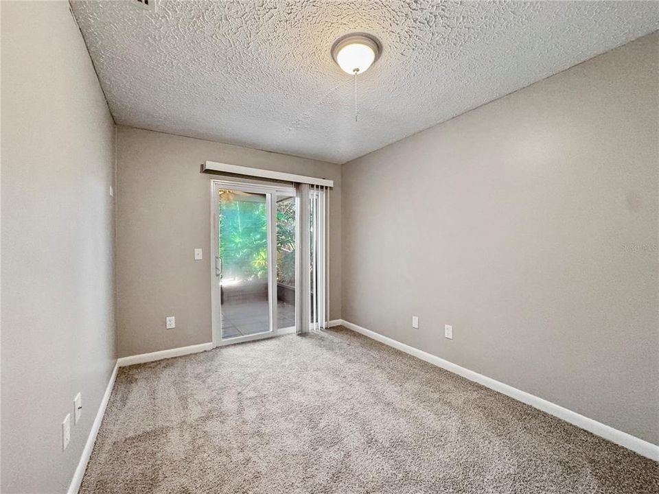 出租: $1,830 (3 贝兹, 2 浴室, 1157 平方英尺)